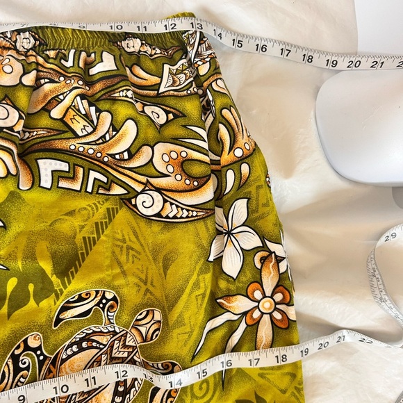 VINTAGE 70s Handmade Hawaiian Polynesian Sea Turtle Print Green Maxi Skirt M/L - Picture 7 of 8